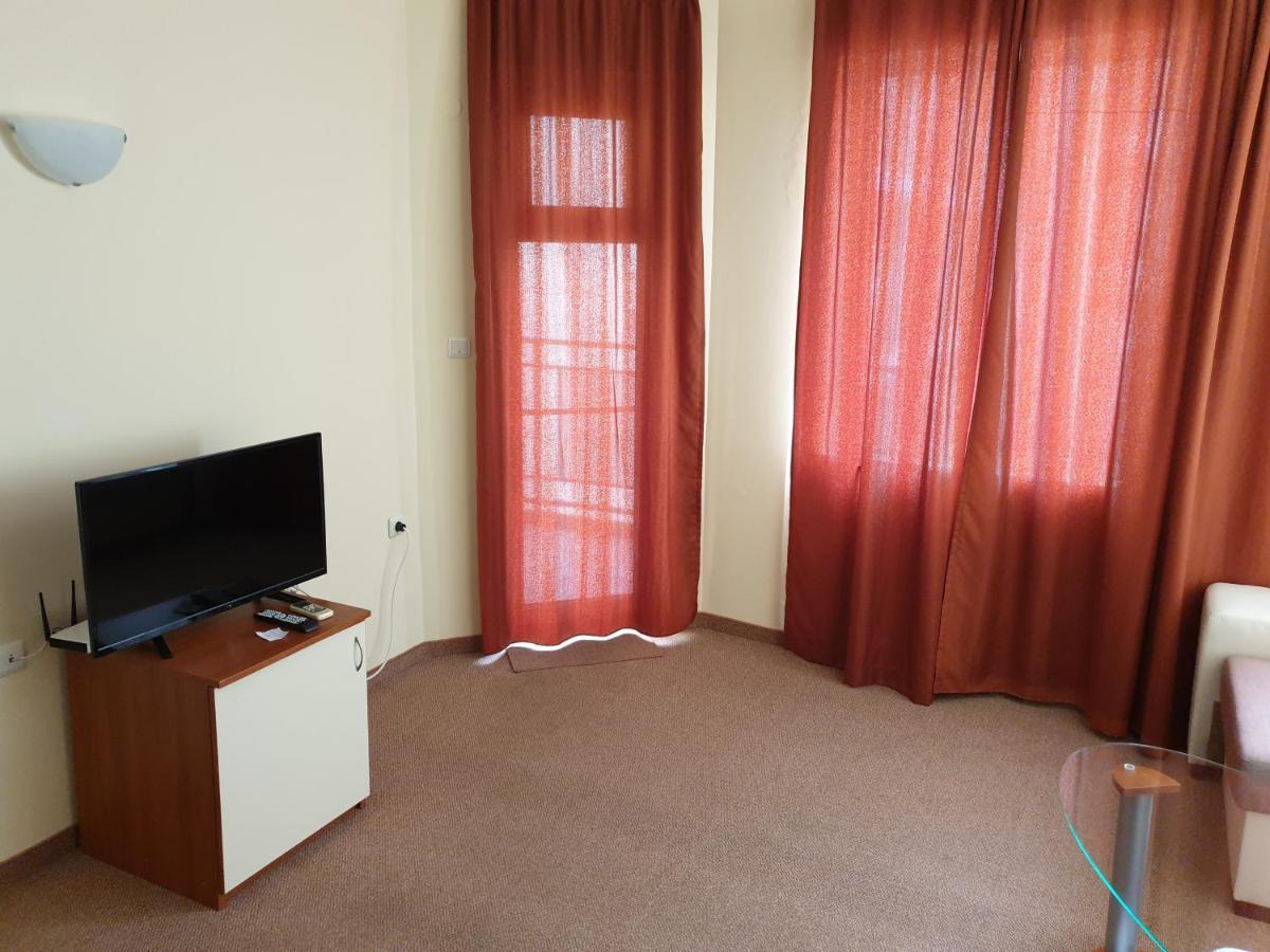 Family Hotel Diana Ahyolu Dış mekan fotoğraf