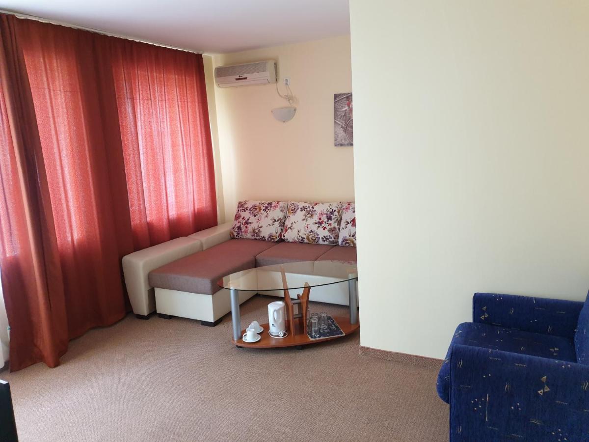 Family Hotel Diana Ahyolu Dış mekan fotoğraf
